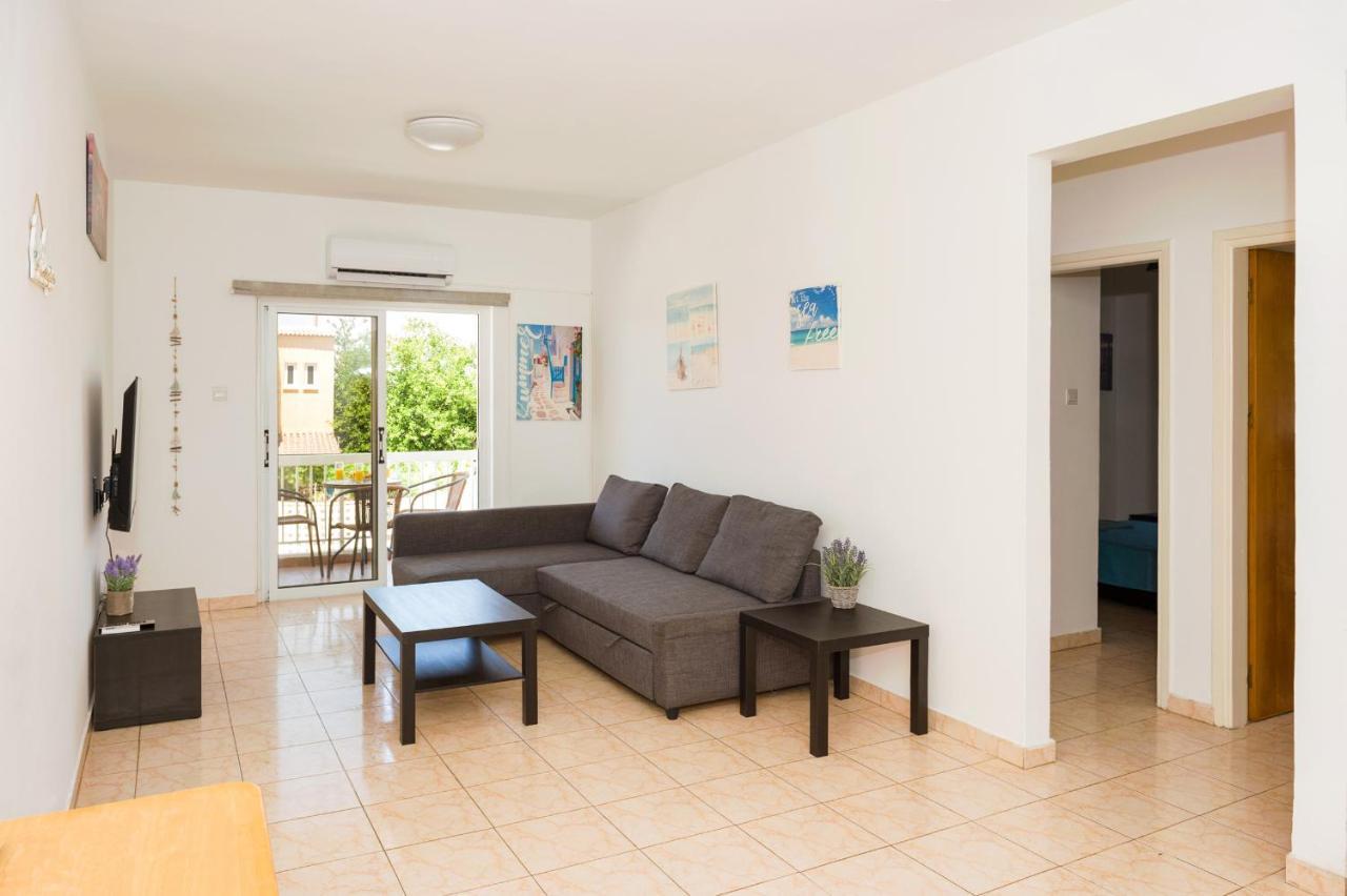 Mynapa Apartments Aya Napa Dış mekan fotoğraf