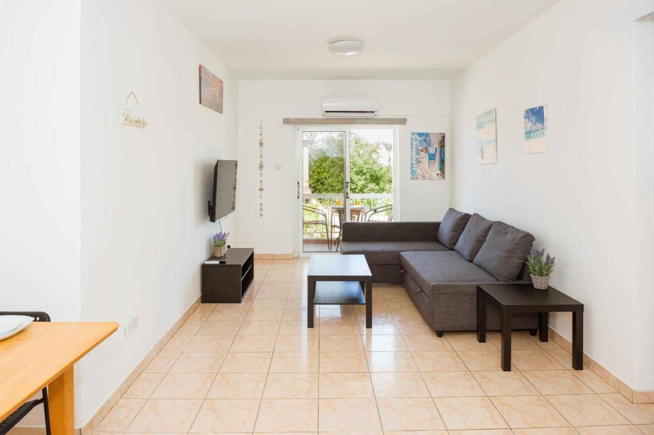 Mynapa Apartments Aya Napa Dış mekan fotoğraf
