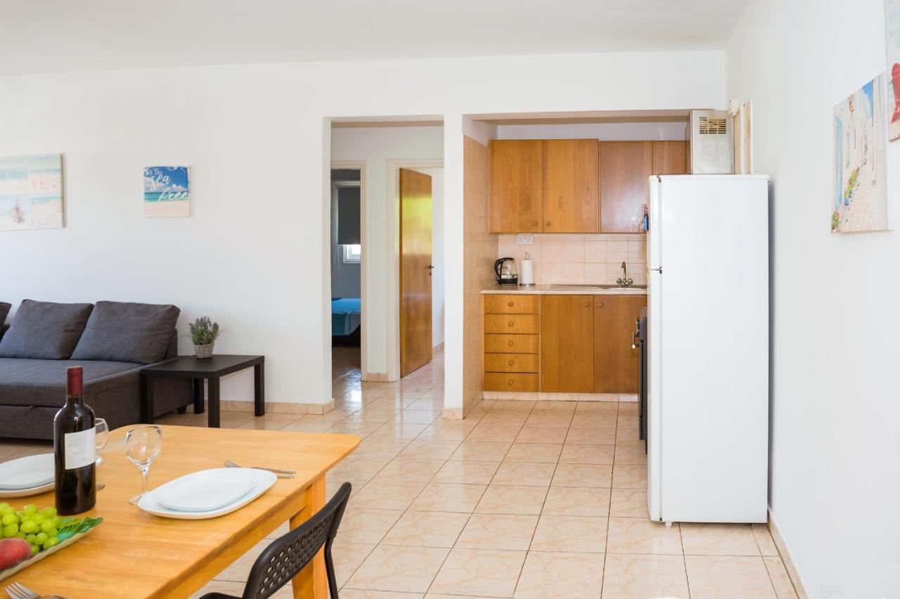Mynapa Apartments Aya Napa Dış mekan fotoğraf